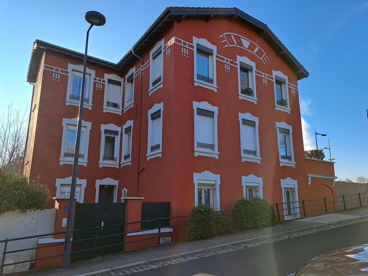 Studio Cosy Entierement Renove A Deux Pas De Lyon Fontaines-sur-Saone Esterno foto