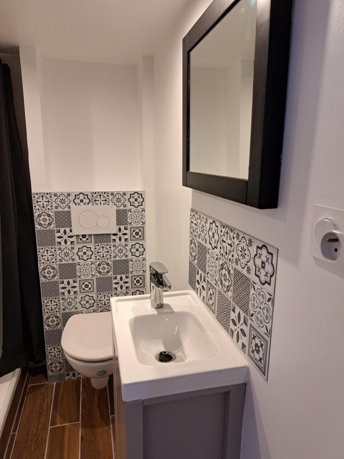 Studio Cosy Entierement Renove A Deux Pas De Lyon Fontaines-sur-Saone Esterno foto